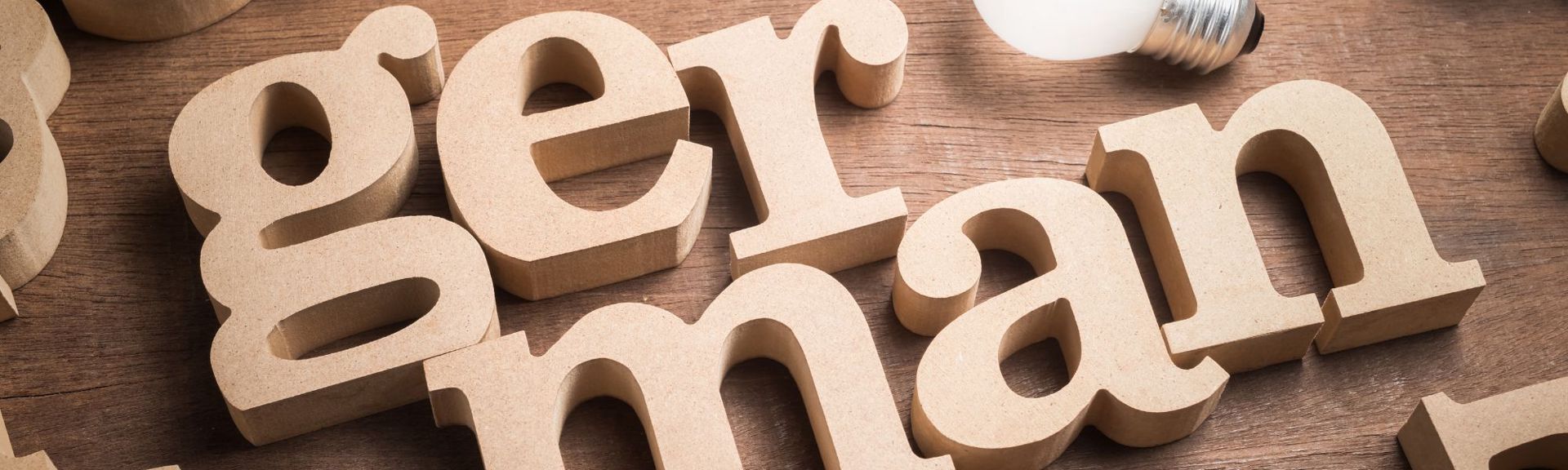 Online German and English language lessons for individuals and groups.  Children, adults or companies receive tailor made learning programs!
