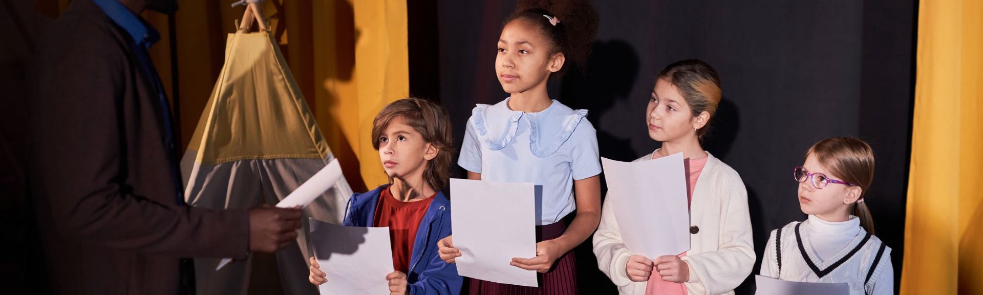 Simply Theatre is offering Performing Arts Courses (drama, singing, dance together) for children while providing them with life skills, confidence and cultural awareness. 