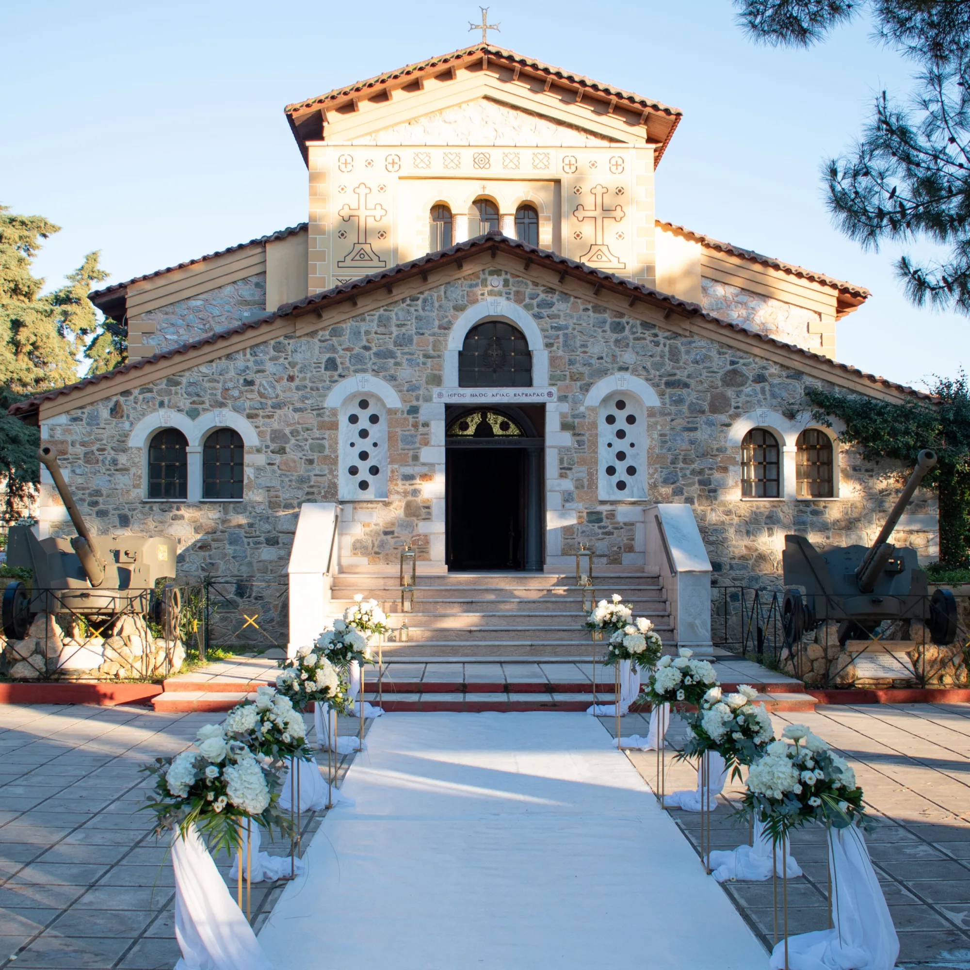 Νυφικός ανθοστολισμός και διακόσμηση εκκλησίας Anatzel Θεσσαλονίκη Ελλάδα