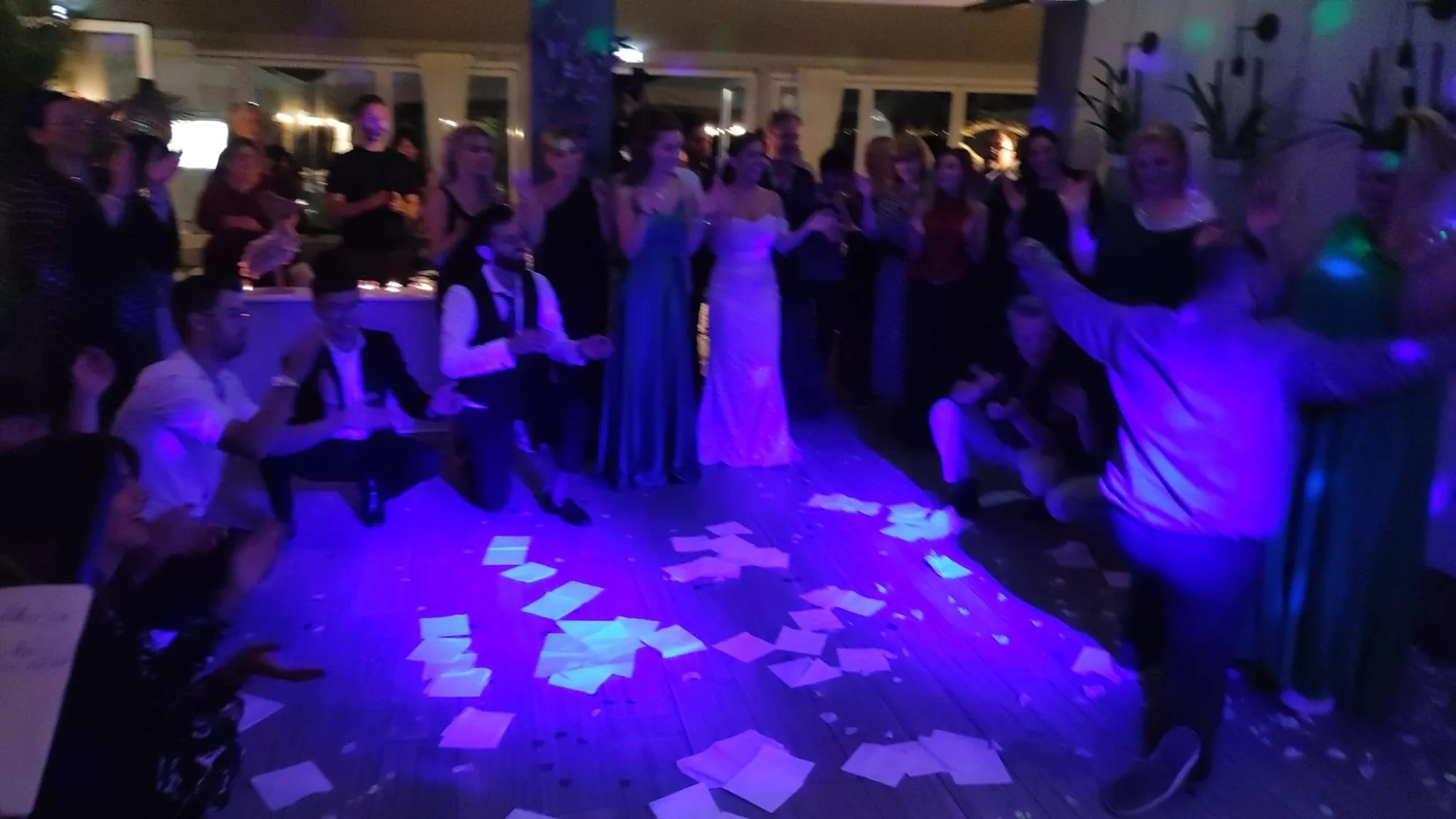 Δεξίωση γάμου με DJ και τραγουδιστή Θεσσαλονίκη