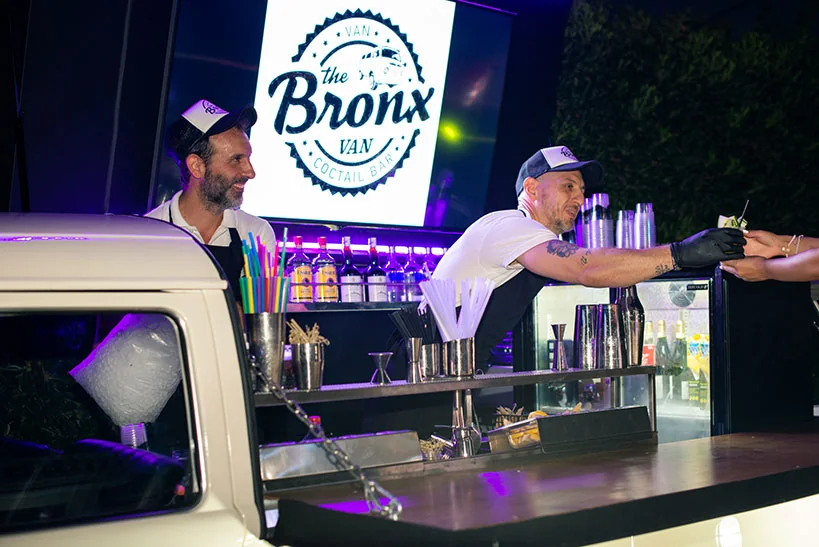 The Bronx Van cocktail van bar εικόνα gallery 7