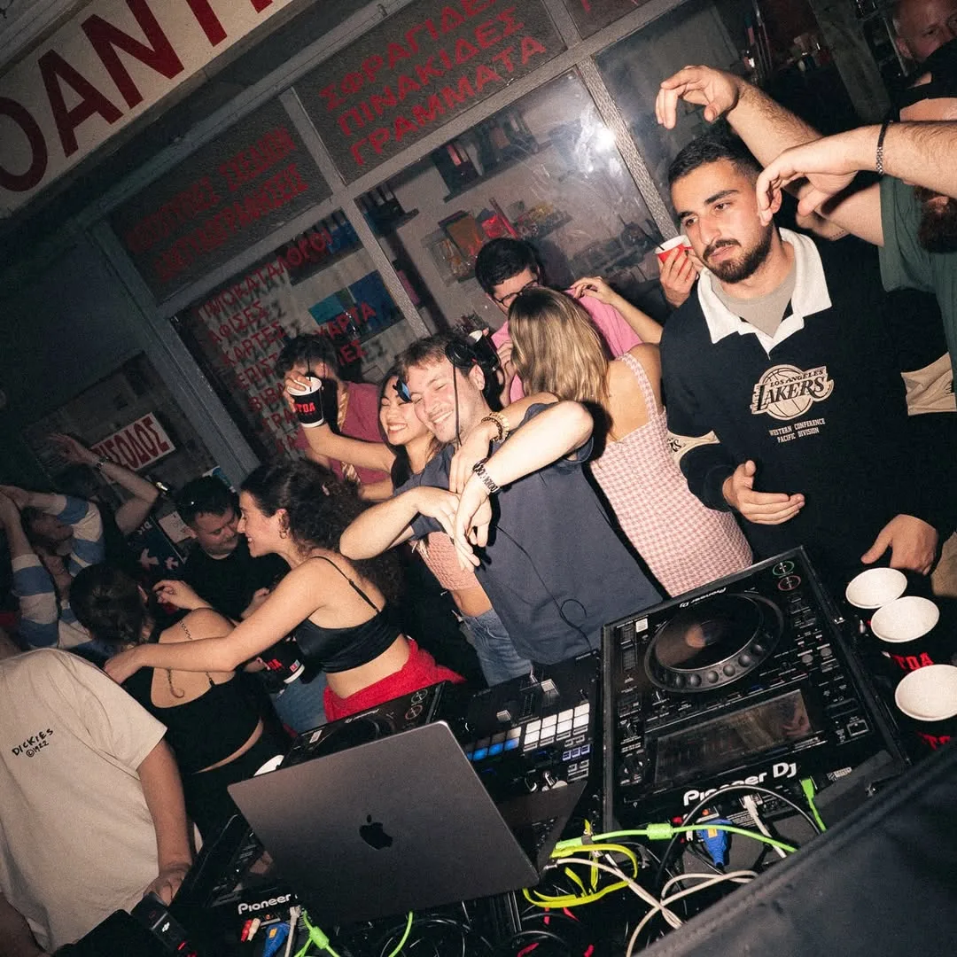 Stoa Athens bar βραδιά DJ set Αθήνα Ελλάδα