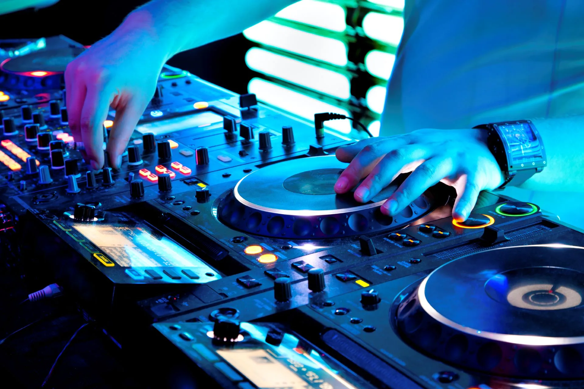 Πάρτυ γάμου με τον DJ Νίκο στη Θεσσαλονίκη