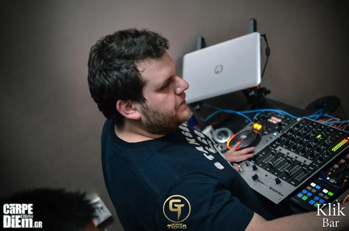 DJ George Tsokas στα decks