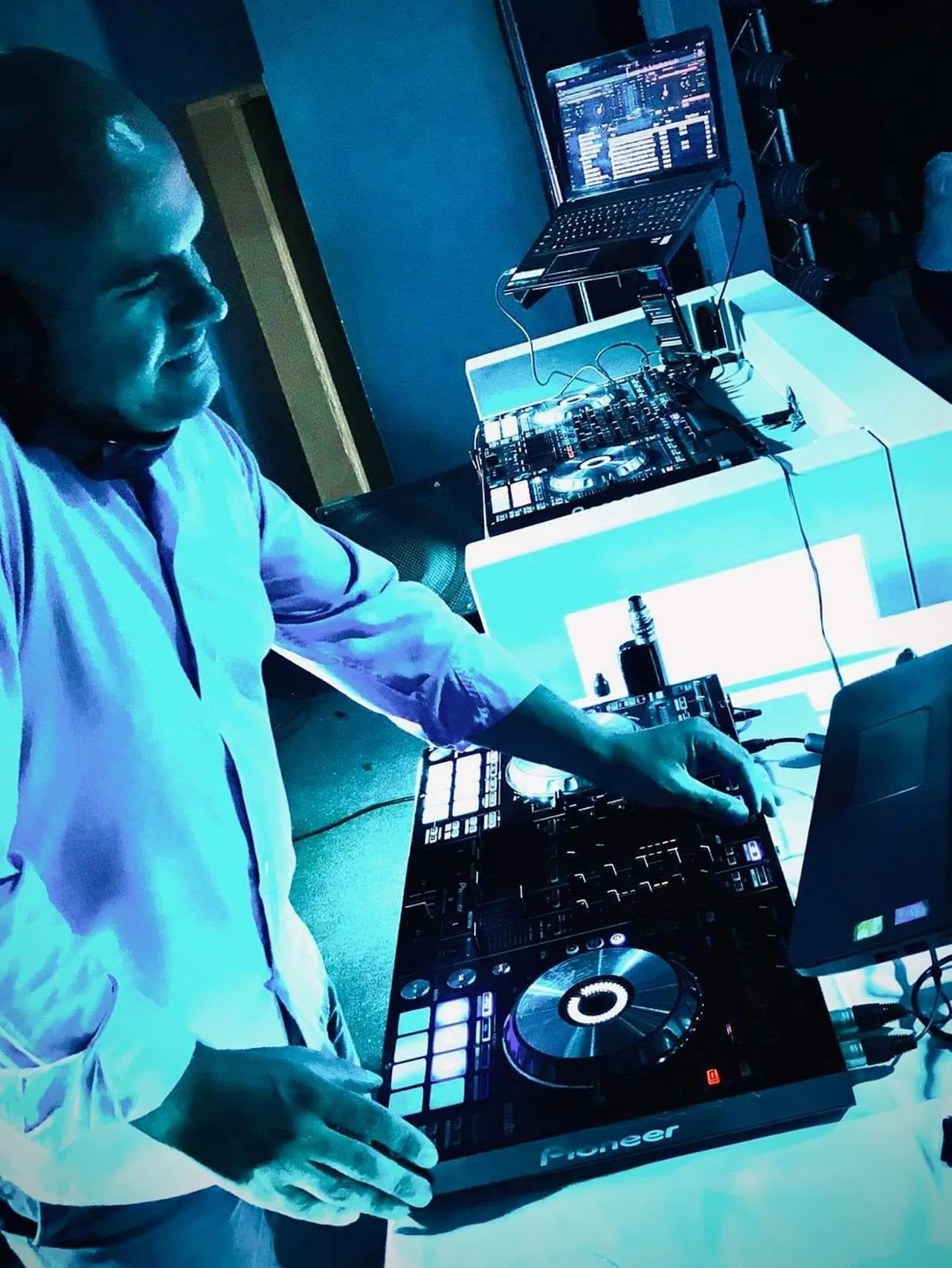 DJ Giannis Antonakis booth wedding reception Crete