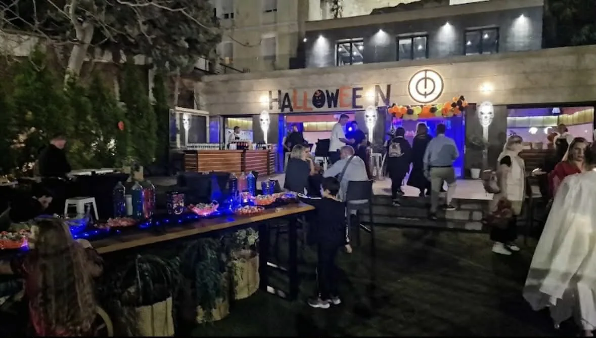 Πρώτος χορός γάμου με εφέ χαμηλού καπνού Αθήνα