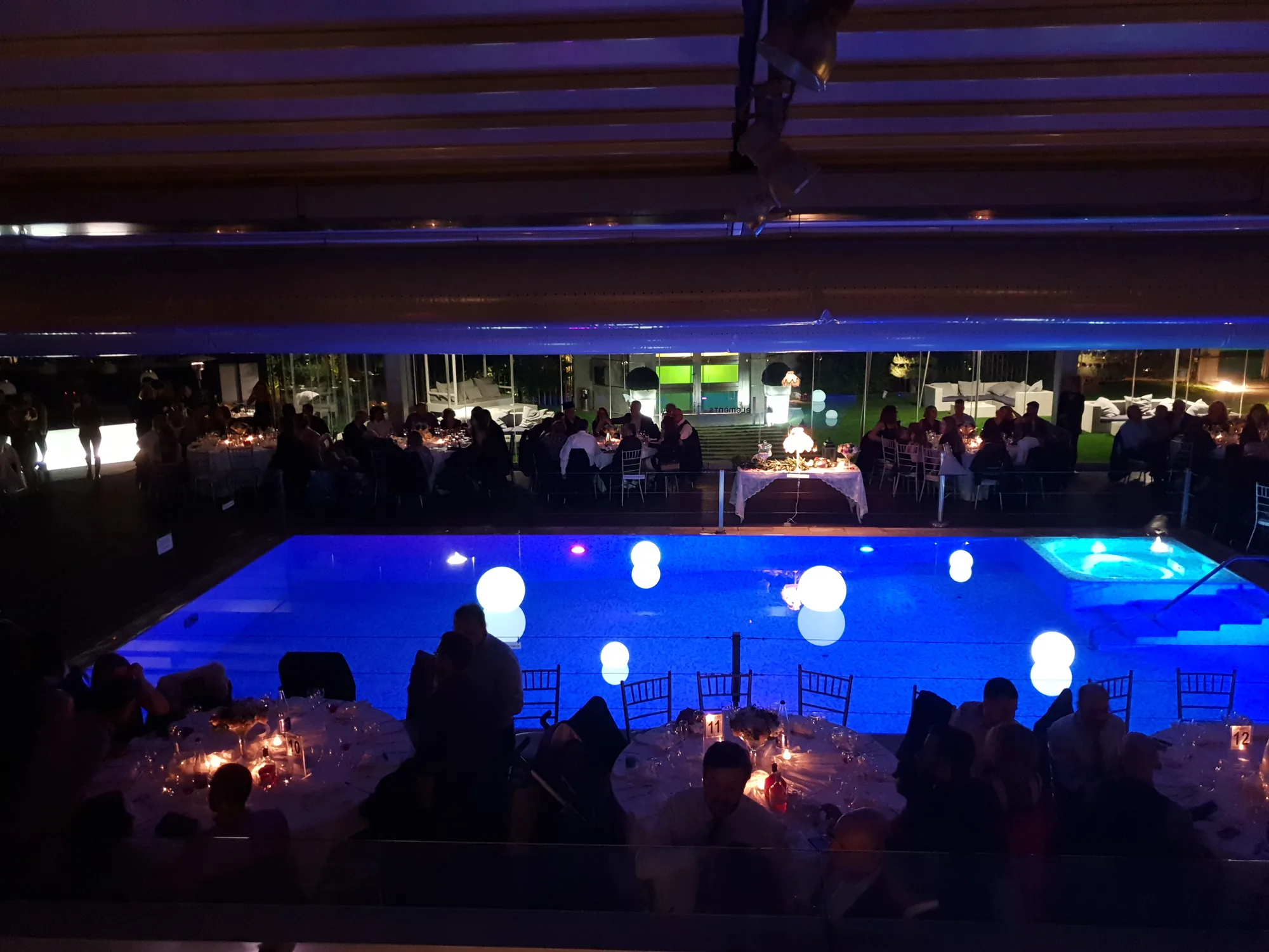 Πίστα χορού γάμου moving heads DJ Kos Events