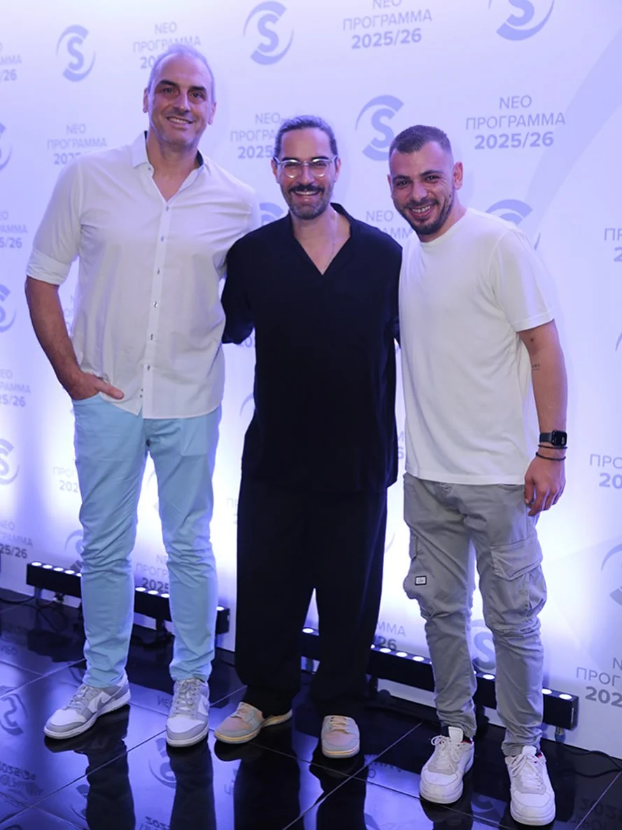 DJ Themis Radio Proto Cyprus ομάδα