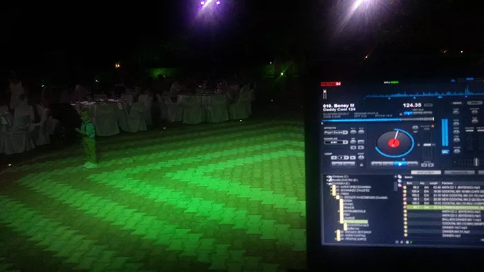 DJ Τόλης δεξίωση γάμου πίστα Θεσσαλονίκη