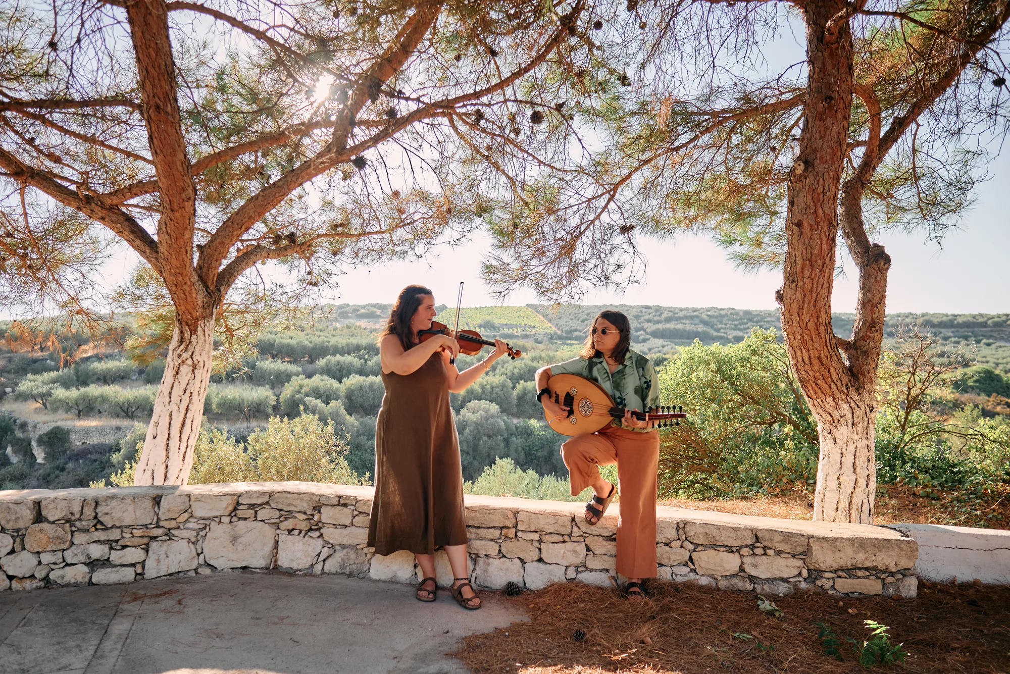 Rustic ανθική διακόσμηση γάμου Κρήτη
