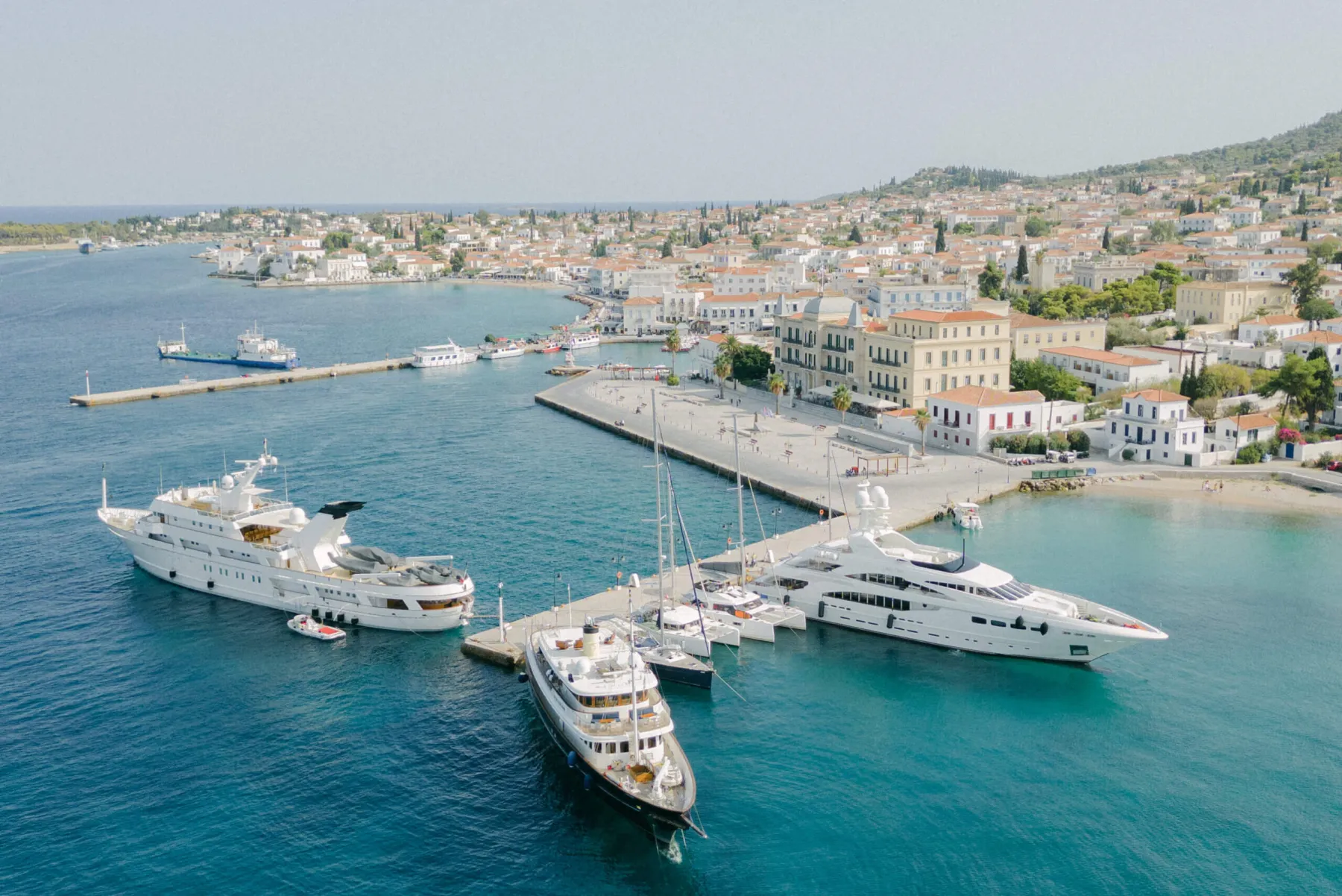 Destination wedding in Spetses planned by Happy Events
