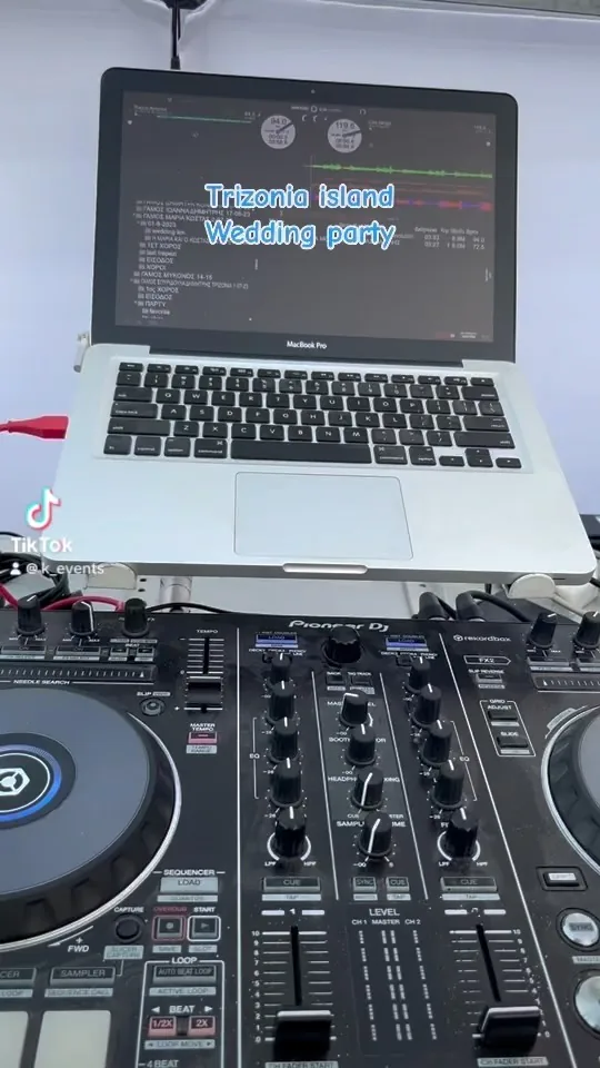 Wedding party στην Τριζόνια με K Events DJ