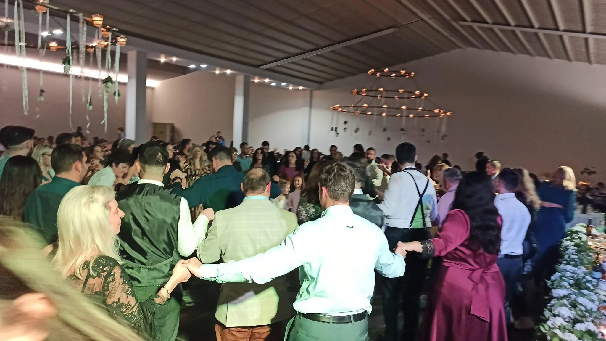 Πίστα χορού γάμου Αθήνα DJ Κώστας Κόλλιας