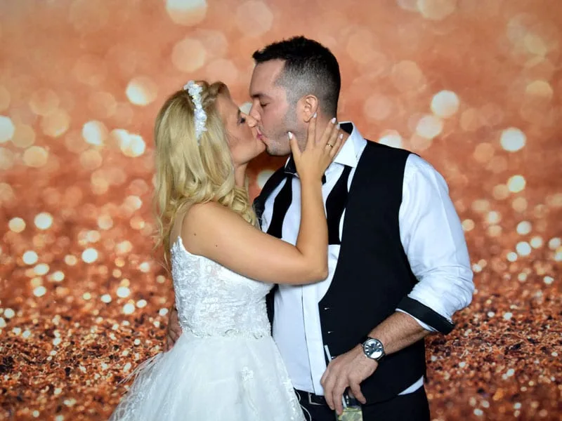 Photobooth γάμου με photo props στην Αθήνα