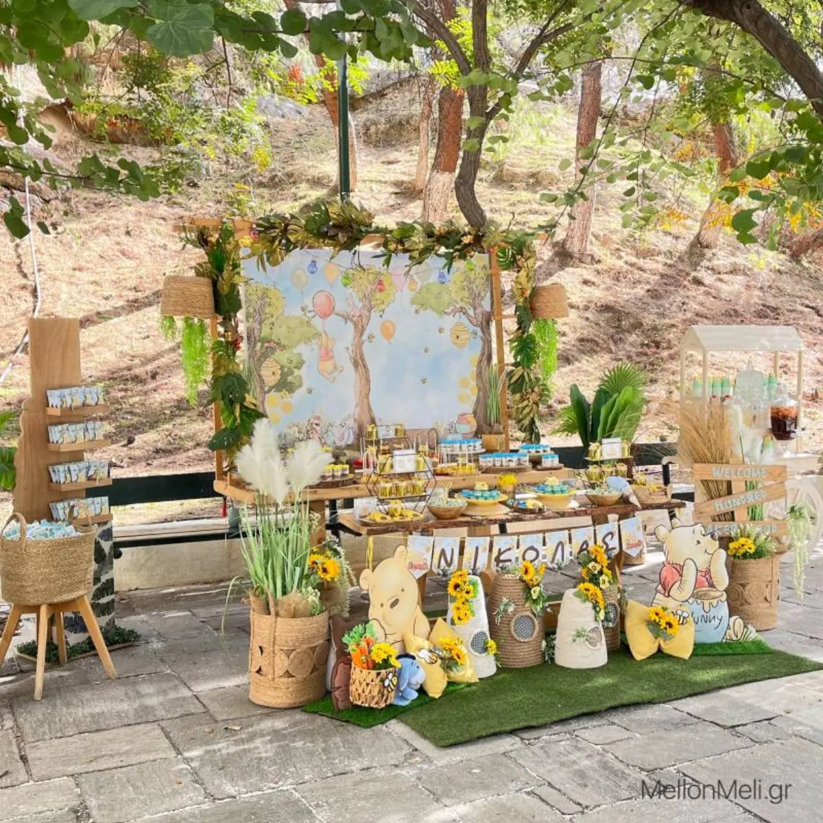 MellonMeli Winnie the Pooh στολισμός βάπτισης candy bar