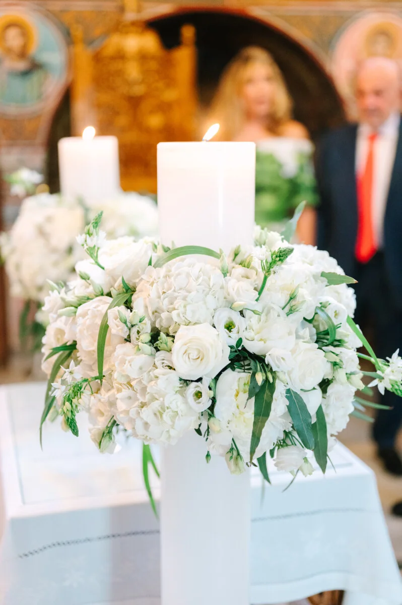 Neda Decorations λαμπάδες γάμου λευκά λουλούδια Καβούρι Αθήνα