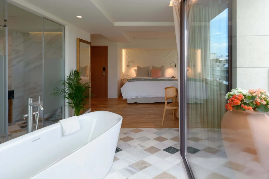 Επώνυμα προϊόντα μπάνιου μηχανή espresso σουίτα Niche Hotel