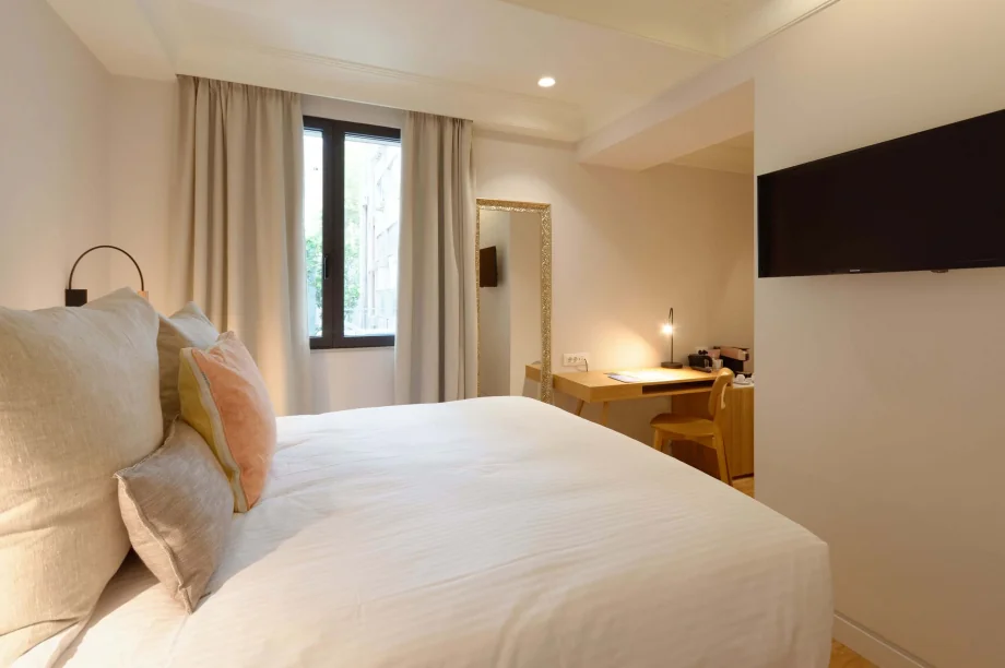 Niche Hotel Athens lobby αρχαία ελληνική αισθητική boutique