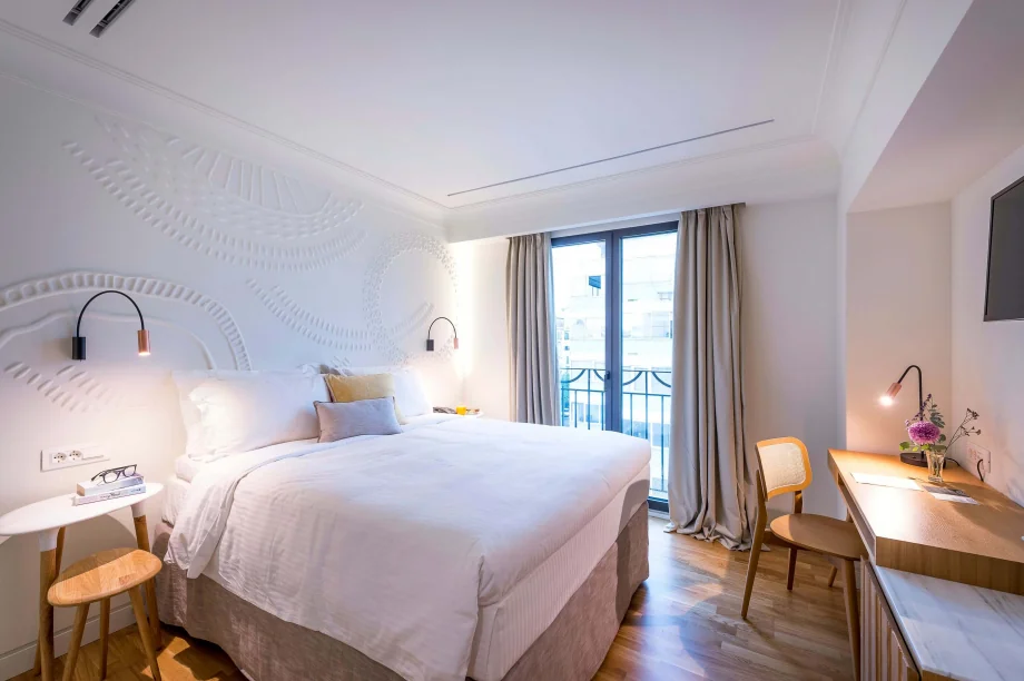 Niche Hotel Athens ρεσεψιόν 24ωρη boutique design ξενοδοχείο