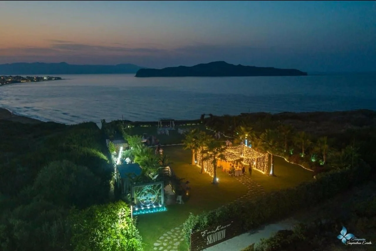 Φωτισμός πάρτι γάμου DJ setup Κρήτη