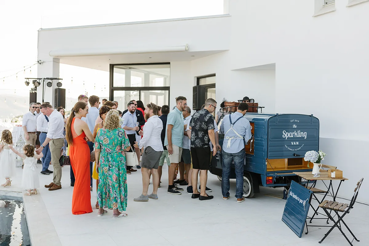 The Sparkling Van cocktail van bar εικόνα gallery 6