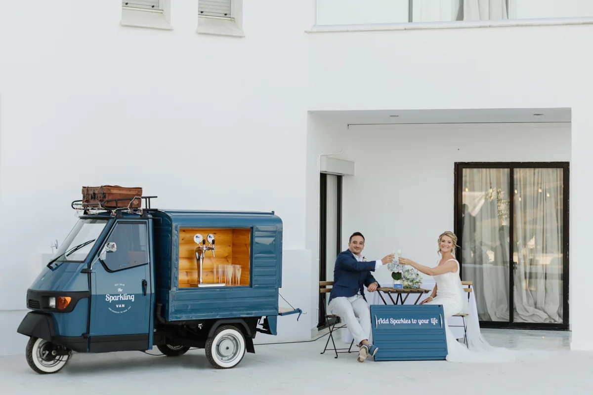 The Sparkling Van cocktail van bar εικόνα gallery 9