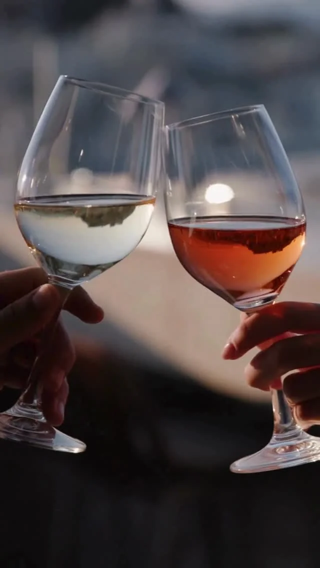 Cocktails ηλιοβασίλεμα θέα Ακρόπολη Stork Rooftop bar