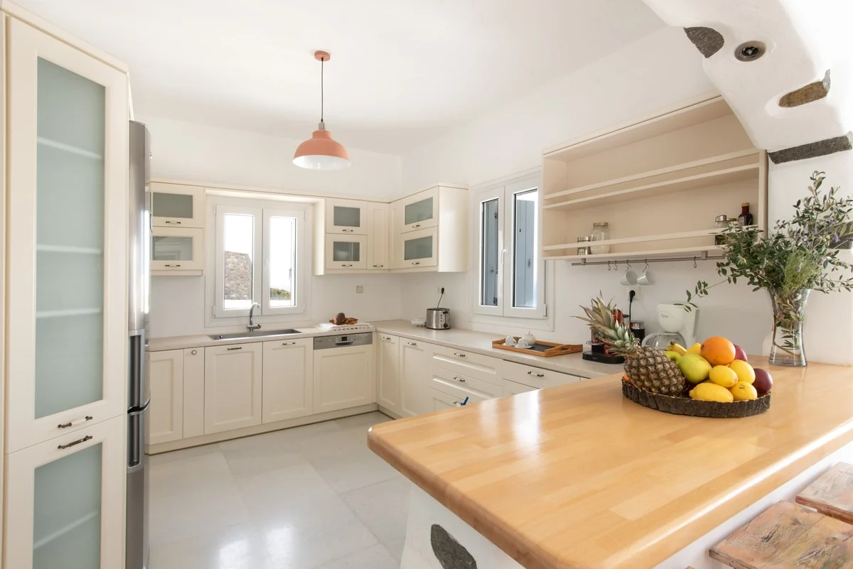 Κτήμα 7.500 τ.μ. σε λόφο με αδιάκοπη θέα Αιγαίο, Mira Luxury Villas Πάρος