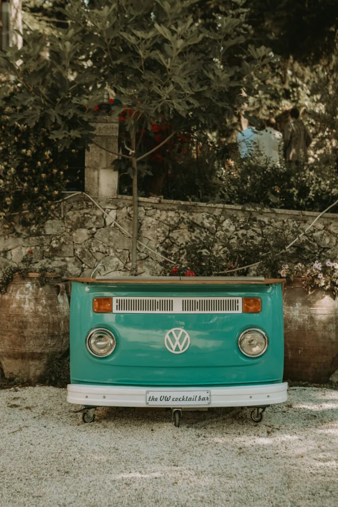 The VW Mobile Bar cocktail van bar για γάμους σε Κρήτη