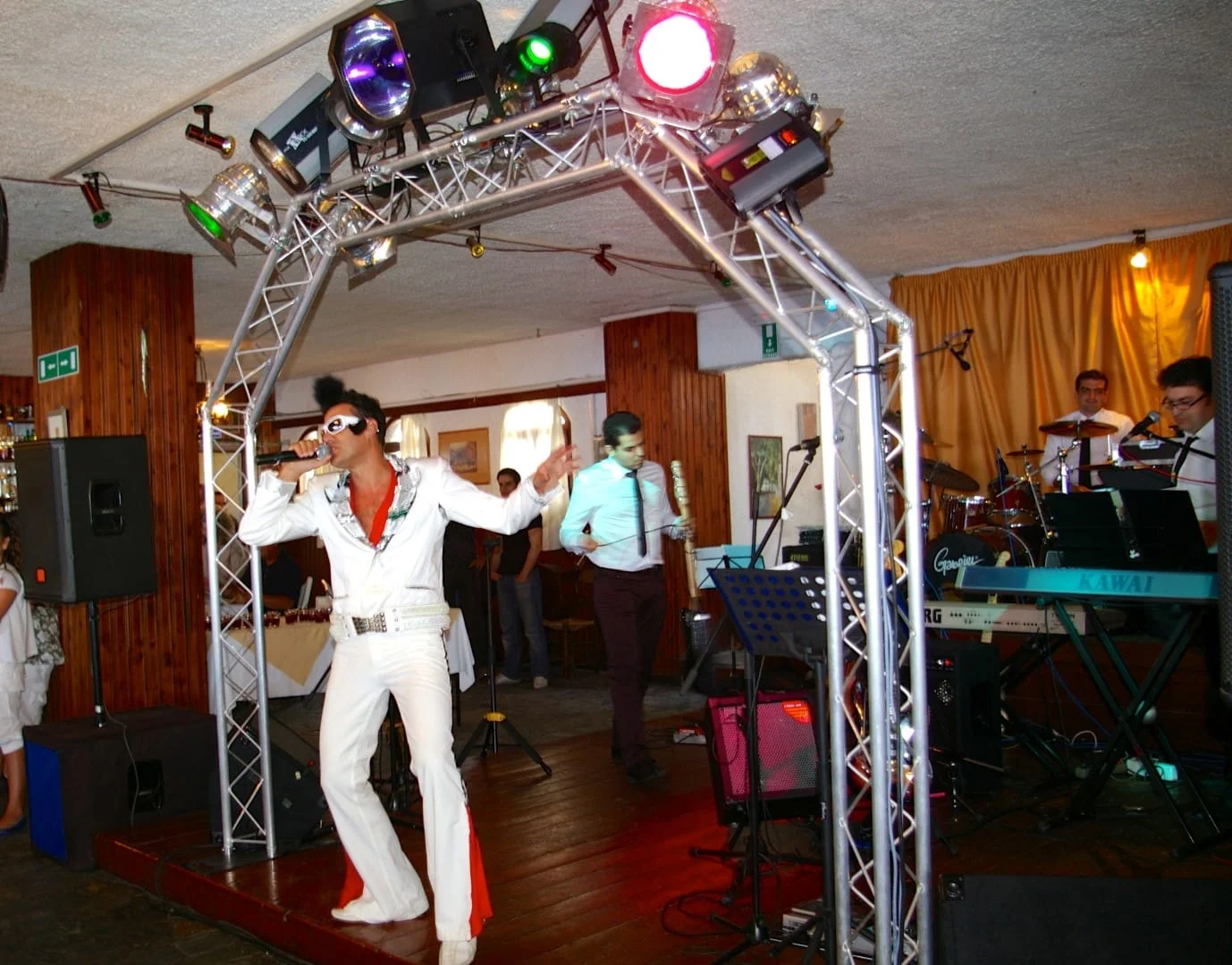 Destination wedding DJ χορός Κρήτη
