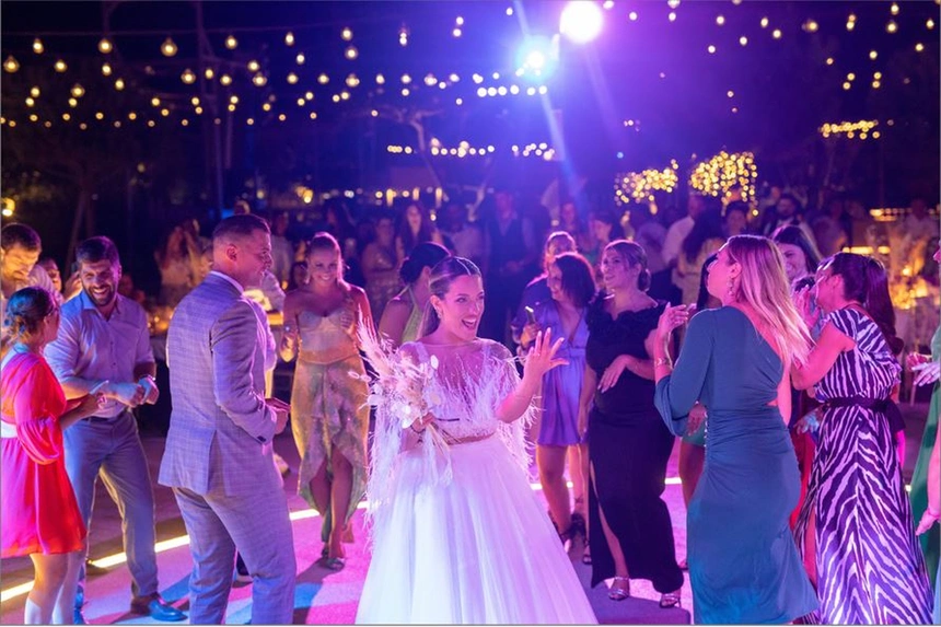 Wedding Party Eresso Lesvos DJ Ηλίας Δημερτζής δεξίωση γάμου Λέσβος πίστα χορού