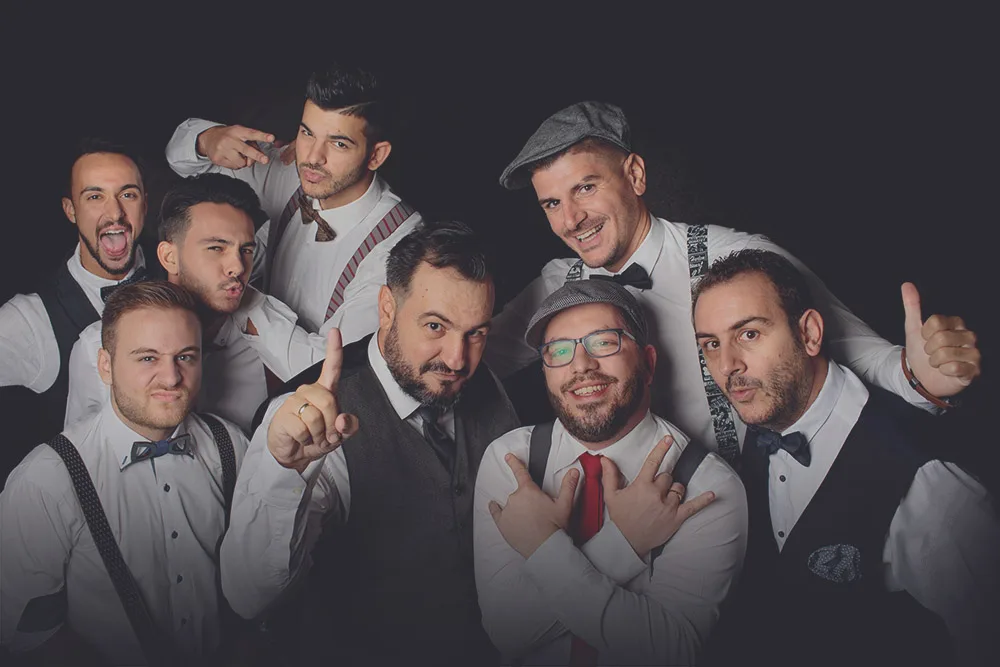 Wedding Republic ομάδα DJ γάμων προορισμού Ελλάδα Christos Nikas και συνεργάτες