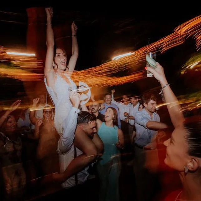 Wedding Republic καλοκαιρινές στιγμές γάμου Ελλάδα γιορτές